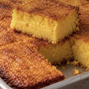 Bolo cremoso de milho